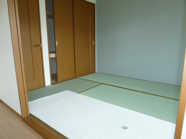 リビングタウン小森野　壱番館　D棟