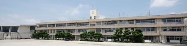 ヒルズ上弓削　A棟(久留米市立弓削小学校)