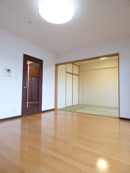 エイルマンション諏訪野町