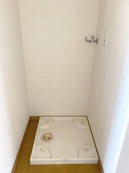 ワイエスコーポ