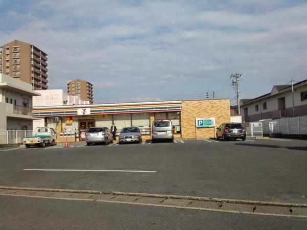 ビビⅡ(セブンイレブン久留米宮ノ陣店)