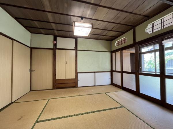 DY諏訪野町貸家