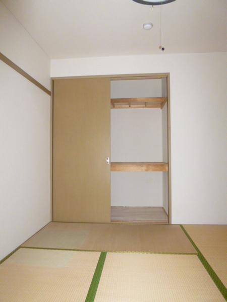 サンビレッジ梅満　Ｃ棟