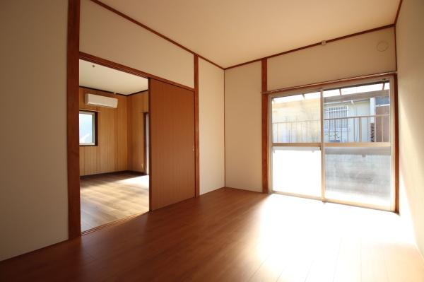 山川町貸家