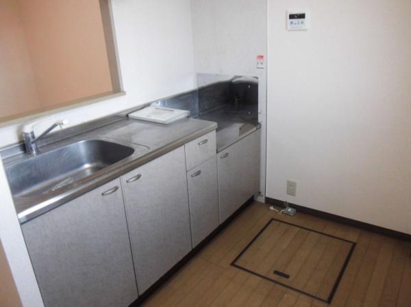 ハミングタウン合川　C棟