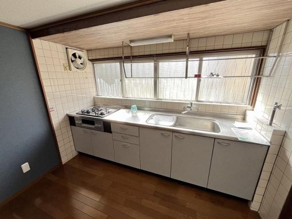東櫛原貸家