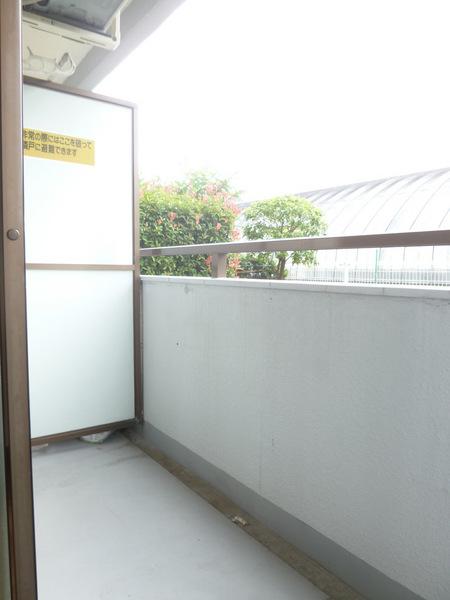 アザレアハイツ江崎