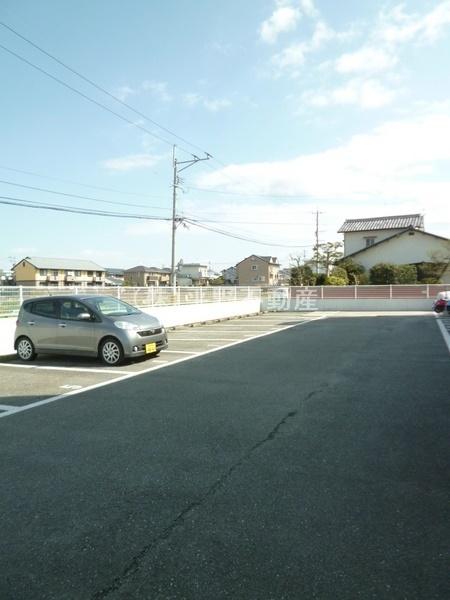 アザレアハイツ江崎