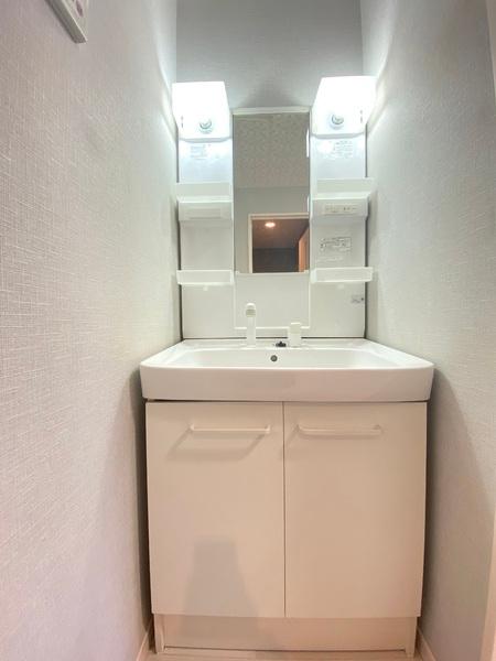 SALA13