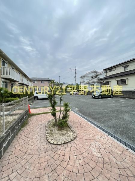 ウィズテリア　B棟