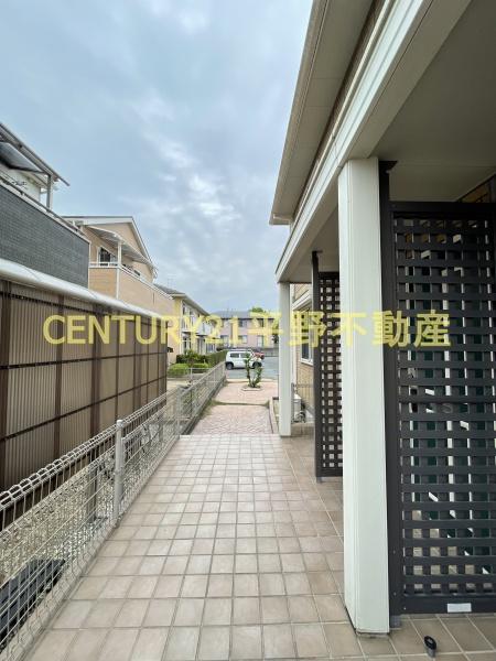 ウィズテリア　B棟