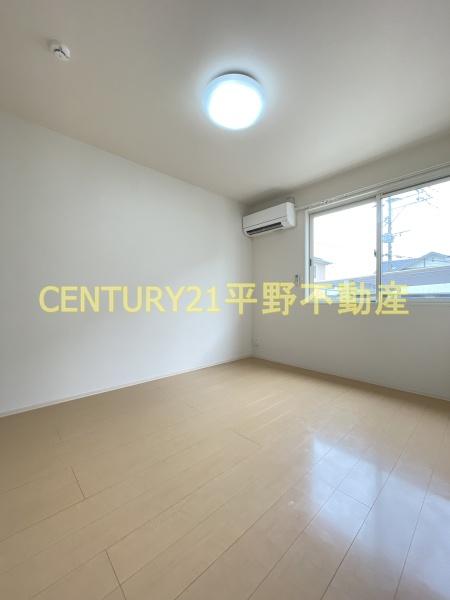 ウィズテリア　B棟