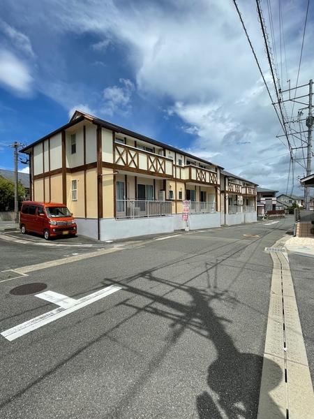 グランデール長園　B棟