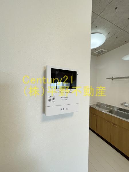 アンジェ大学前