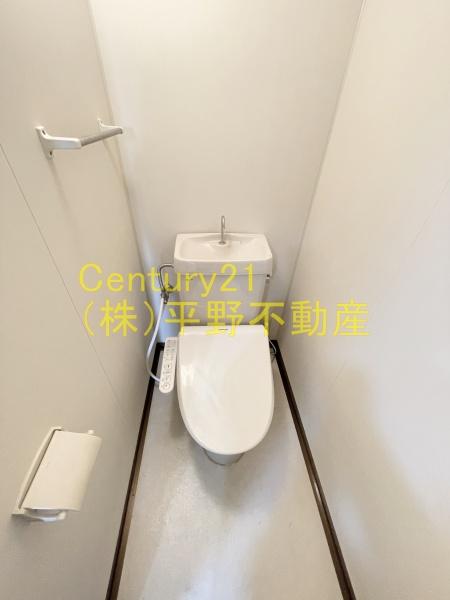 アートヒルズ