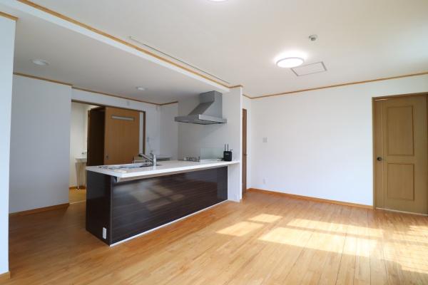サンハクトマンション