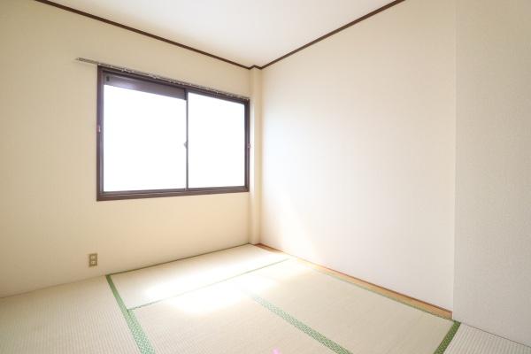 レインボウハイツ