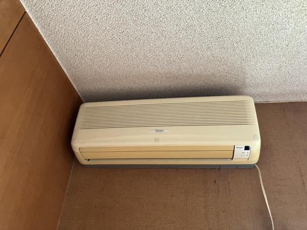 秋松倉庫付戸建て