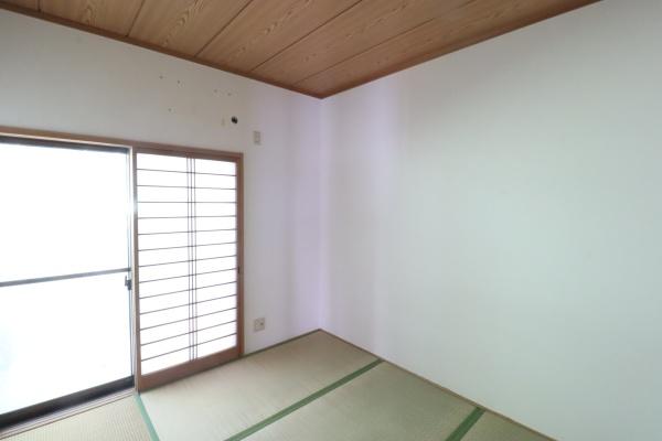 飯塚市鹿毛馬のアパート