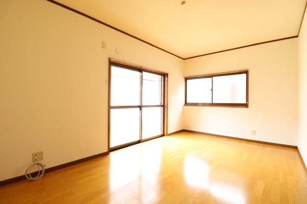 秋松　吉村貸家