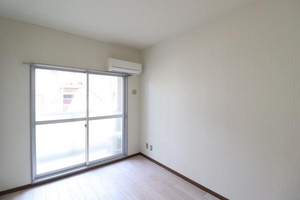 カレッジコート九工大