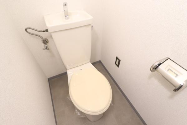 カレッジコート九工大