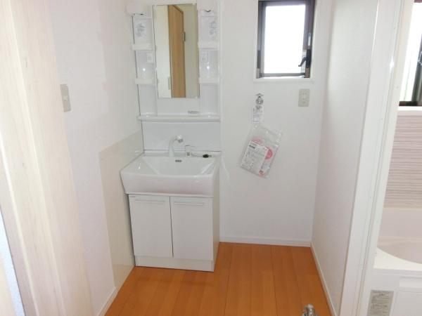 口原　山崎貸家