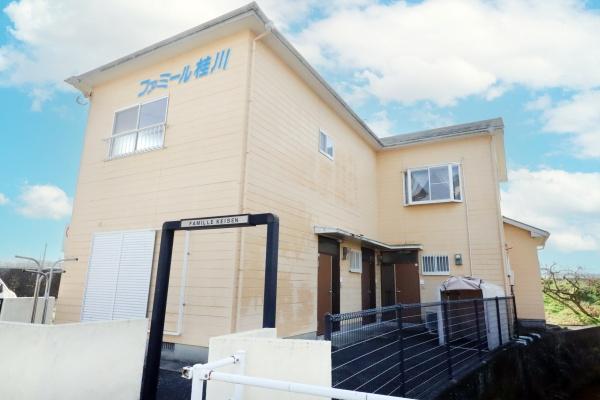 ファミール桂川