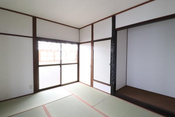 鯰田小鶴貸家