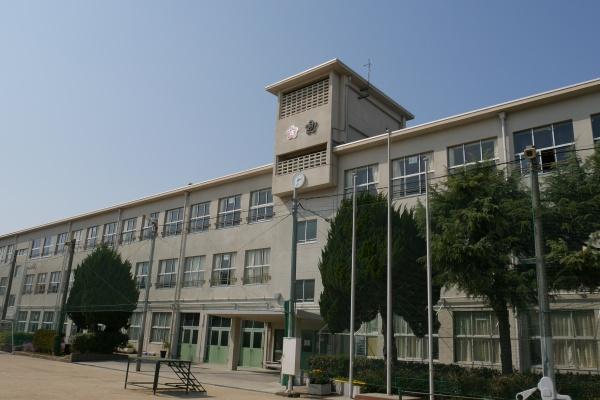 コーアハイツ(飯塚市立庄内小学校)