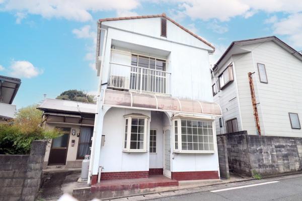 鯰田貸家