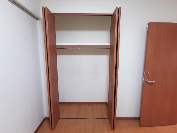 エバーライフリバーサイド弐番館