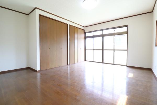 大日寺梶原貸家