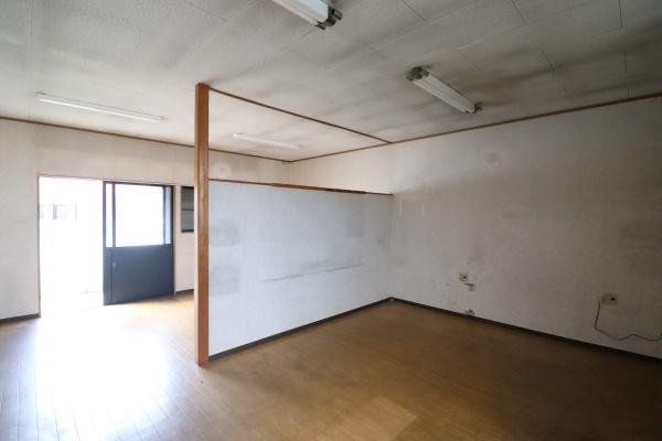 頴田　高森テナント