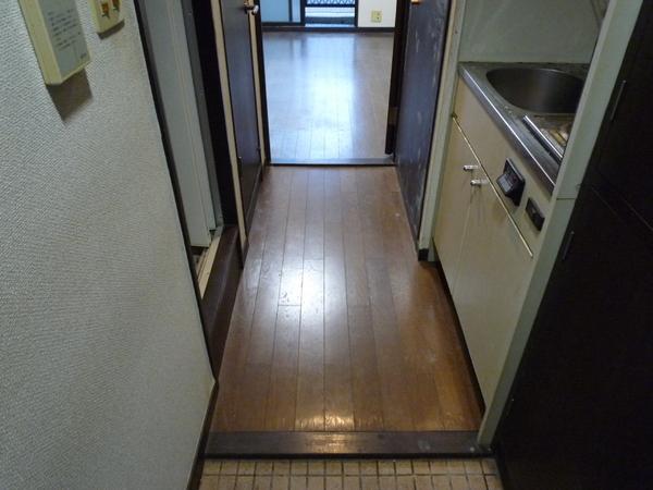 ダイナコート県庁前