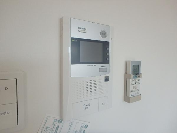 ホワイトアゲート博多