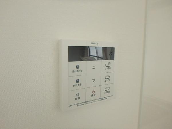 ホワイトアゲート博多