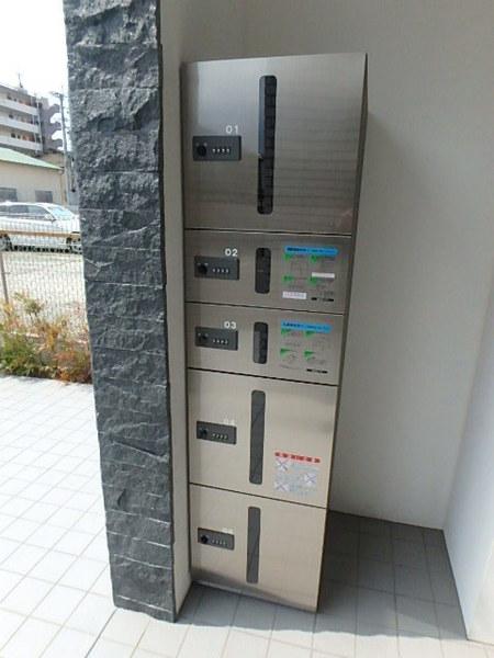 ホワイトアゲート博多