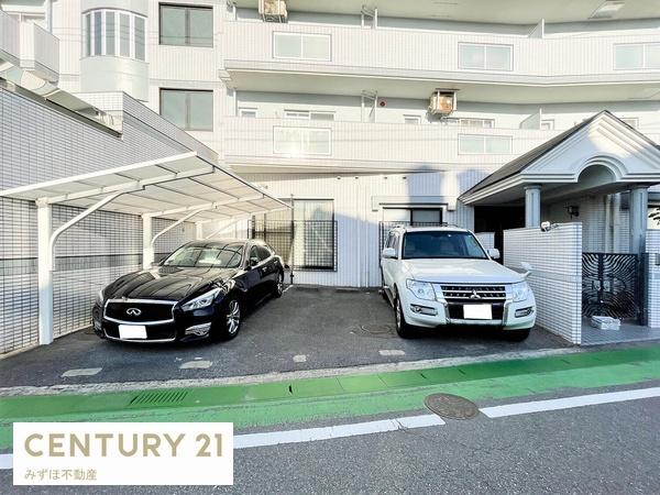 リュミエール空港前