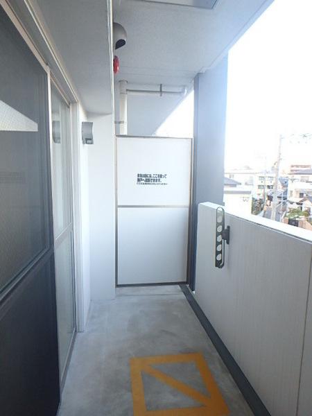 プロニティ空港前