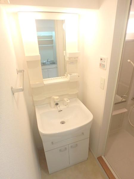 イルミオポスト