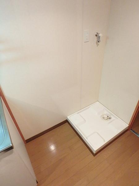 ロイヤル博多駅東84