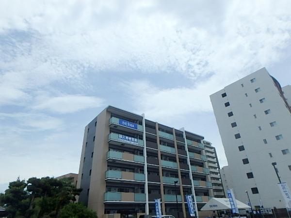 レフィナード博多