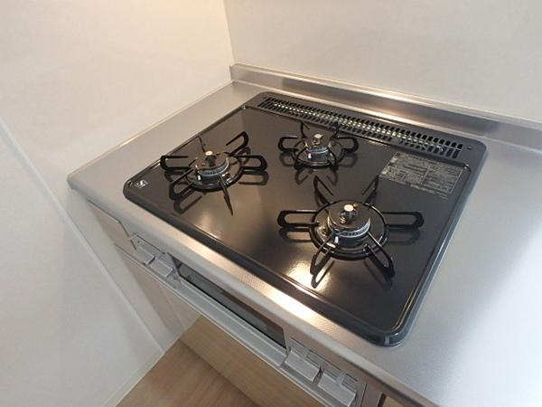 レフィナード博多