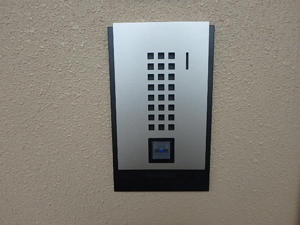 レフィナード博多