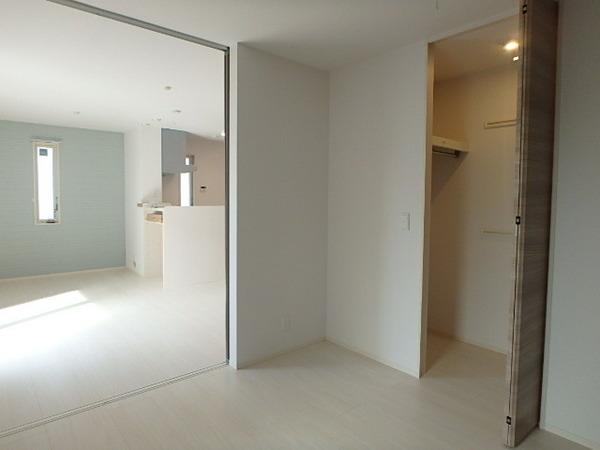 D-room博多駅南弐番館