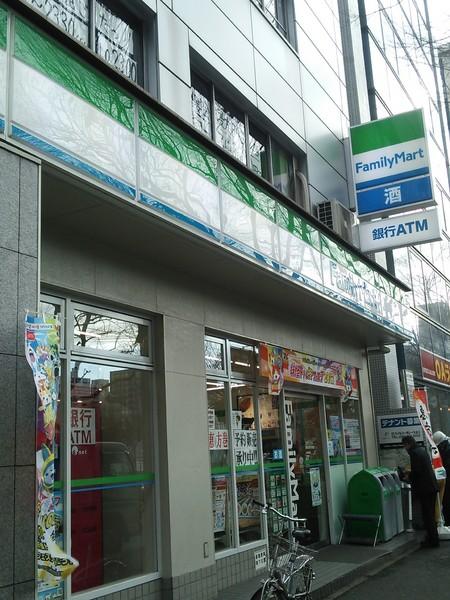 ウィスタリアレジデンス博多(ファミリーマート福岡合同庁舎前店)
