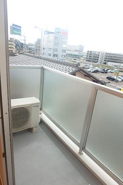 パラディーゾ空港前