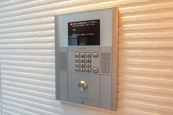 パラディーゾ空港前