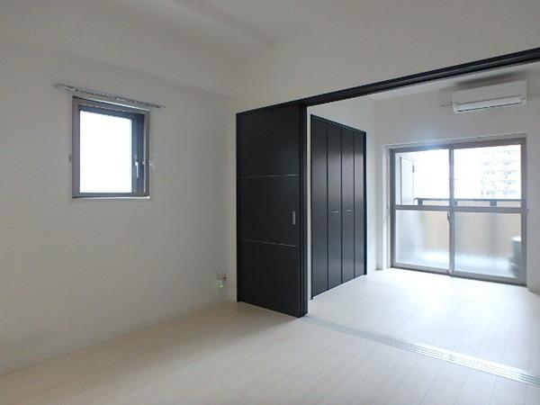 エルヴィータ駅南